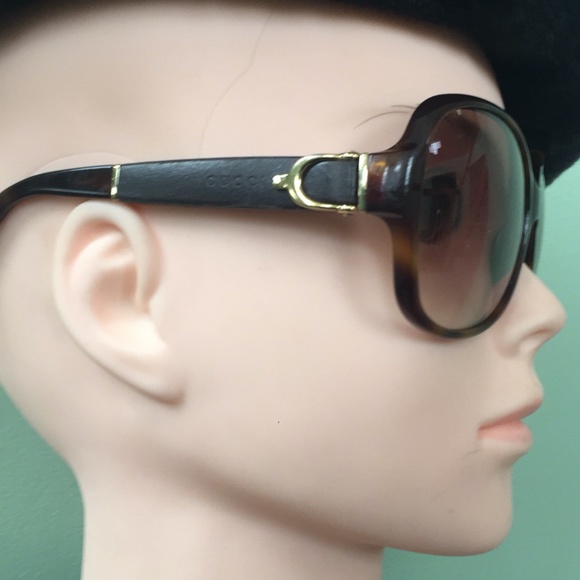 Gucci Oversized Sunglasses main image 7